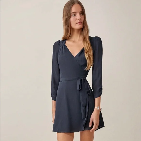 NEW Reformation Murietta Dress Sz Small - Picture 4 of 7